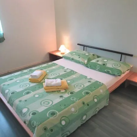 Apartment Kelam Donji Okrug (Ciovo)